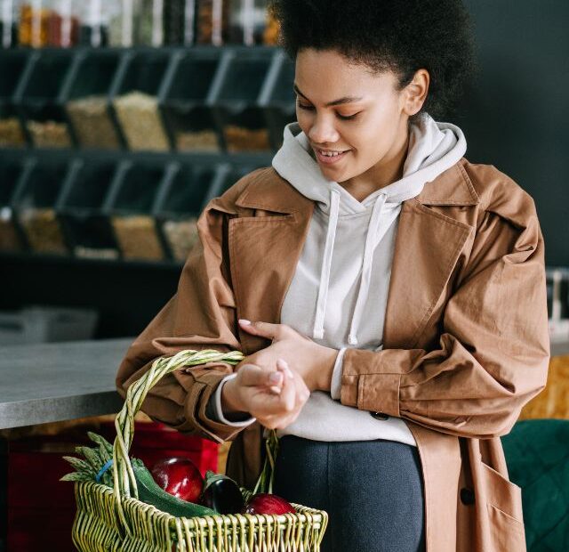 These 6 Supermarket Tricks Will Help You Save Money on Groceries