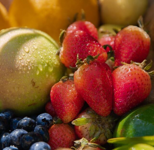 Top 7 Best Fruit To Eat In The Morning For Weight Loss