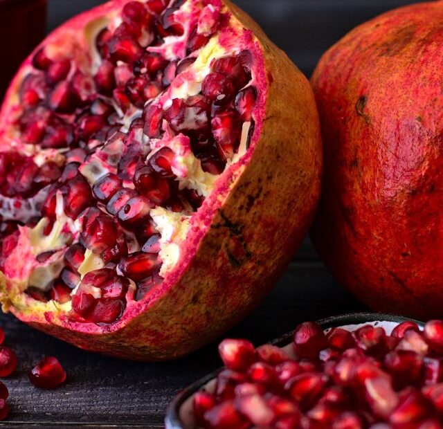 6 Benefits of Pomegranate