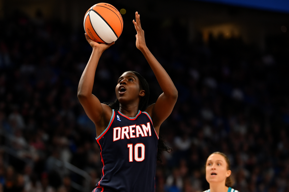 Rhyne Howard Explodes for 9 Threes, Ties WNBA Record in Dream’s Stunning Win Over Sky